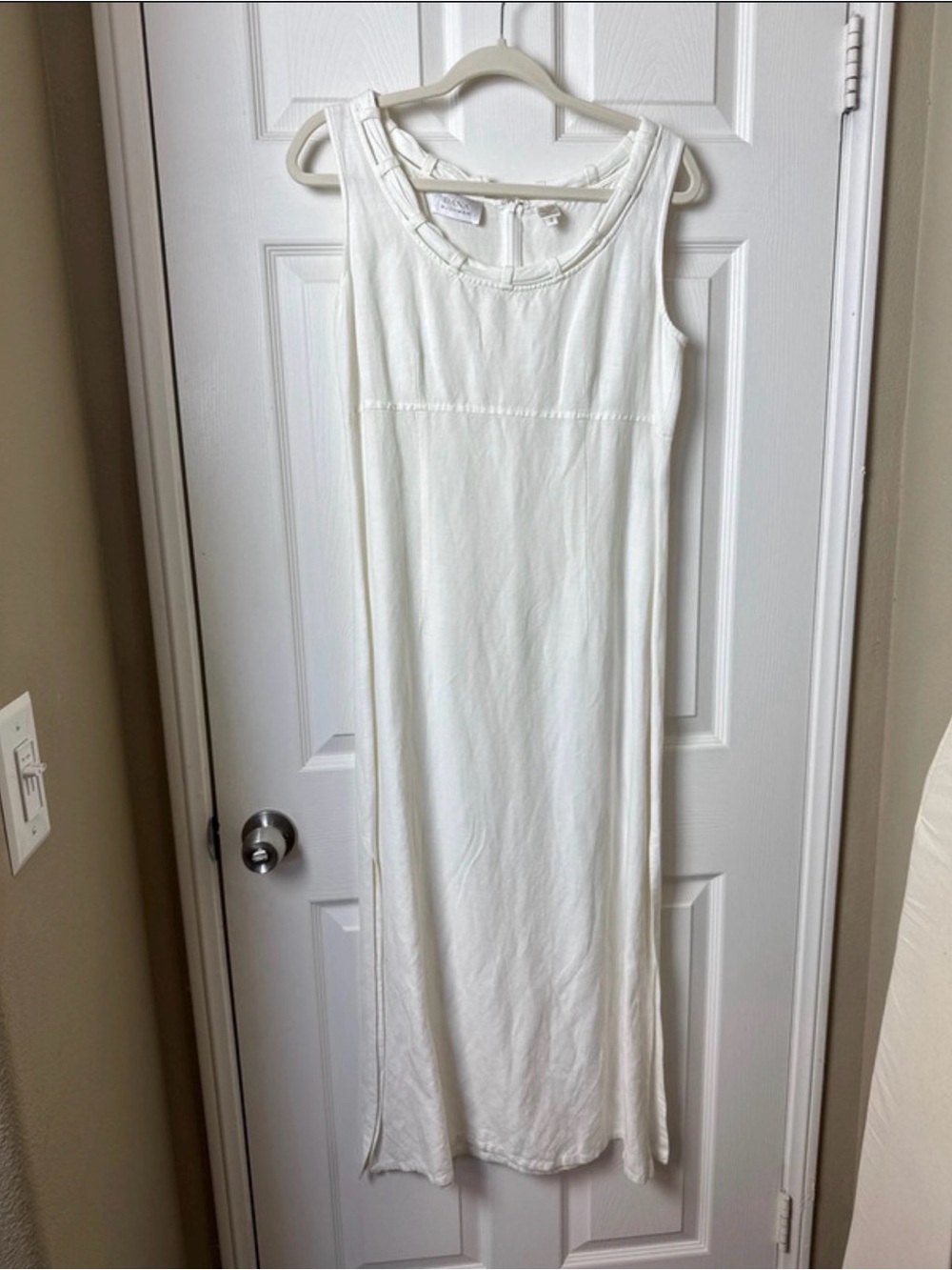 Vintage Dana Buchman white linen maxi dress - Size 8